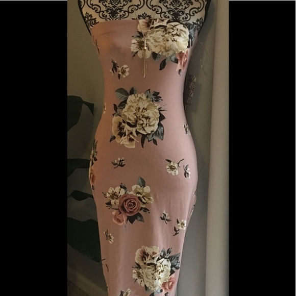 Dresses & Skirts - Floral/ Blush Strapless Dress